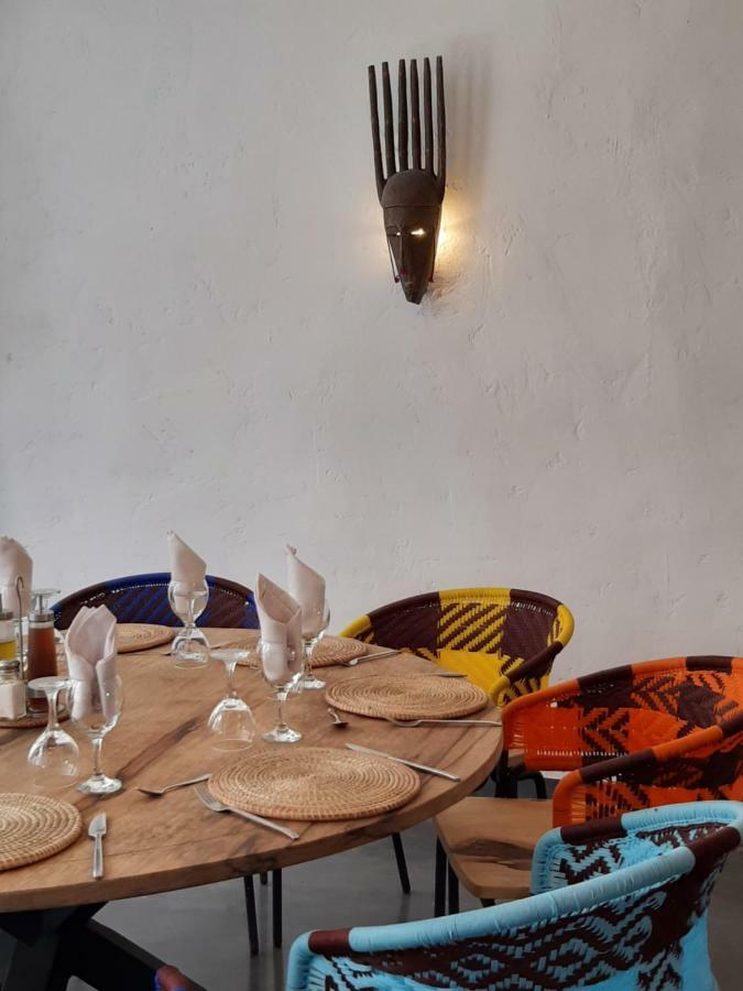 Siki Hotel Saint-Louis Extérieur photo